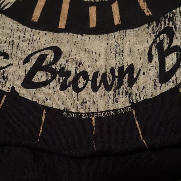 Trunk LTD Zac Brown Distressed Lace Sheer Mesh Detailing Black Graphic Shirt - Picture 11 of 13